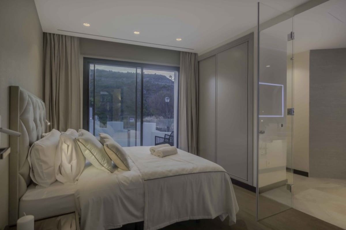 6 slaapkamer Villa te koop in Benahavis met zwembad garage - € 2.995.000 (Ref: 9725529)