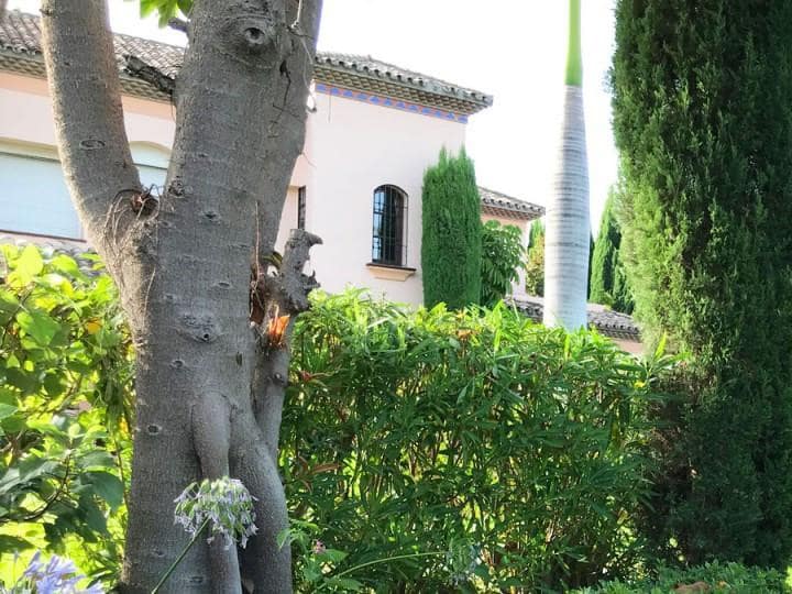 Byggegrund til salg i Marbella - € 1.000.000 (Ref: 9725544)