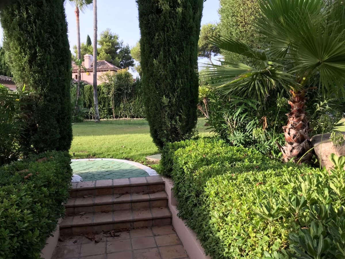 Byggegrund til salg i Marbella - € 1.000.000 (Ref: 9725544)