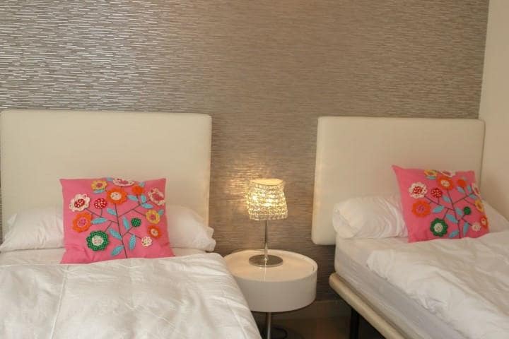 2 slaapkamer Appartement te koop in Estepona met zwembad - € 325.000 (Ref: 9725547)