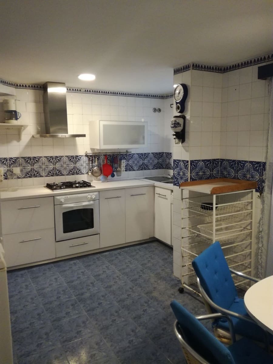 4 bedroom Townhouse for sale in Marbella with pool - € 398,500 (Ref: 9725551)