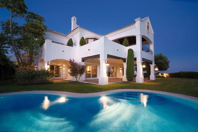 5 soveværelse Villa til salg i Marbella med swimmingpool garage - € 2.995.000 (Ref: 9725556)