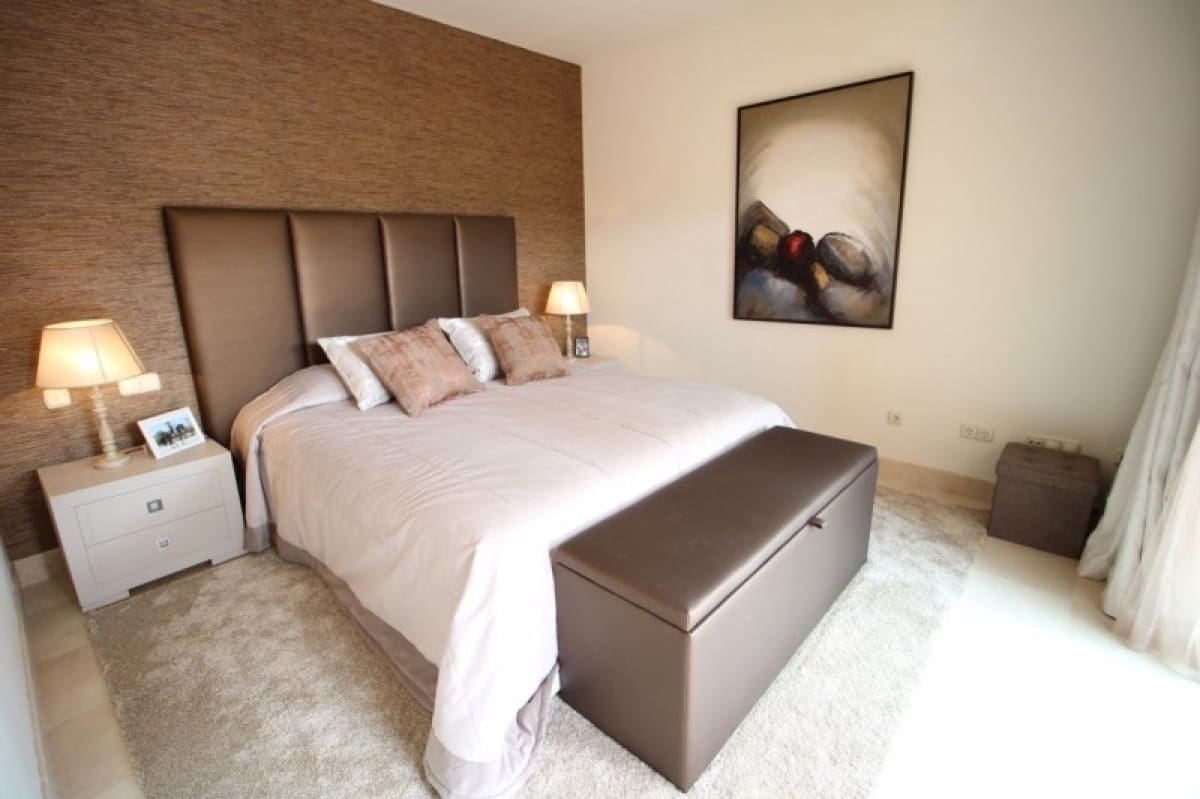 Ático de 3 habitaciones en Marbella en venta con piscina garaje - 1.250.000 € (Ref: 9725561)