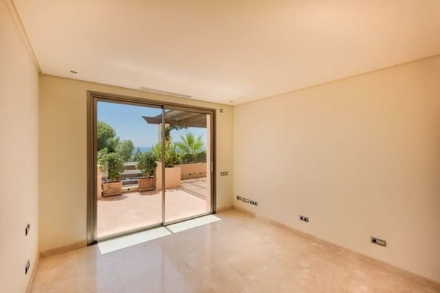 2 quarto Apartamento para venda em Marbella com piscina garagem - 895 000 € (Ref: 9725562)