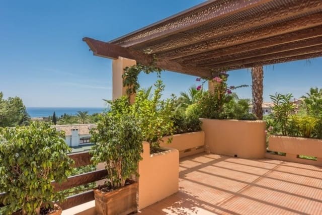 2 quarto Apartamento para venda em Marbella com piscina garagem - 895 000 € (Ref: 9725562)