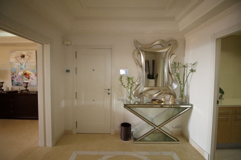 3 Zimmer Apartment zu verkaufen in Estepona mit Pool - 999.000 € (Ref: 9725585)