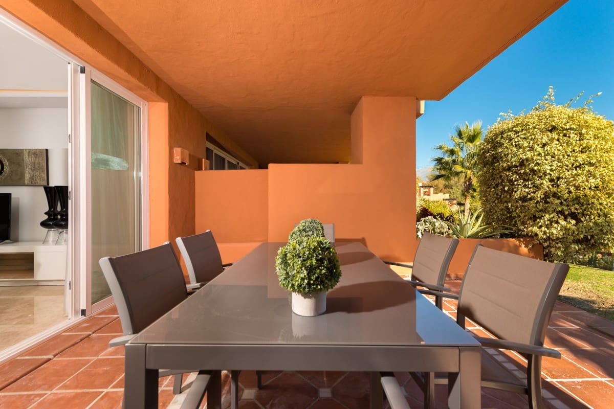 3 Zimmer Apartment zu verkaufen in Marbella mit Pool Garage - 451.000 € (Ref: 9725586)