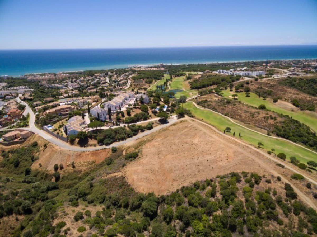 4 Zimmer Villa zu verkaufen in Marbella mit Pool Garage - 825.000 € (Ref: 9725590)