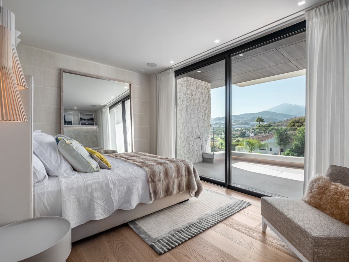 5 camera da letto Villa in vendita in Nueva Andalucia con piscina garage - 3.500.000 € (Rif: 9725612)