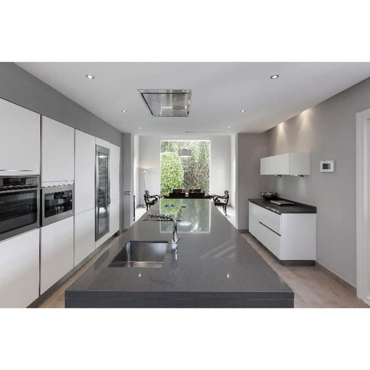 Chalet de 6 habitaciones en Guadalmina en venta con piscina garaje - 4.900.000 € (Ref: 9725614)