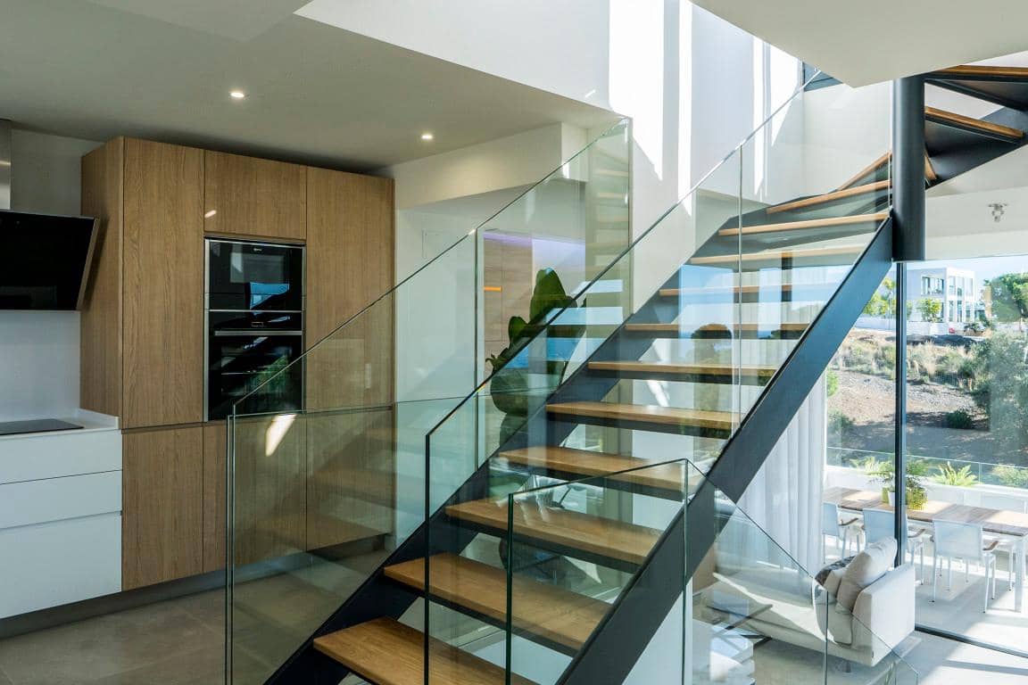 3 bedroom Villa for sale in Marbella with pool garage - € 980,000 (Ref: 9725621)