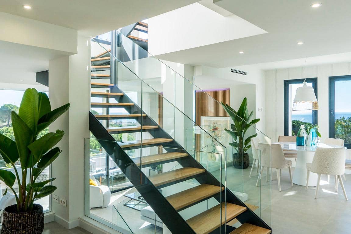 3 bedroom Villa for sale in Marbella with pool garage - € 980,000 (Ref: 9725621)