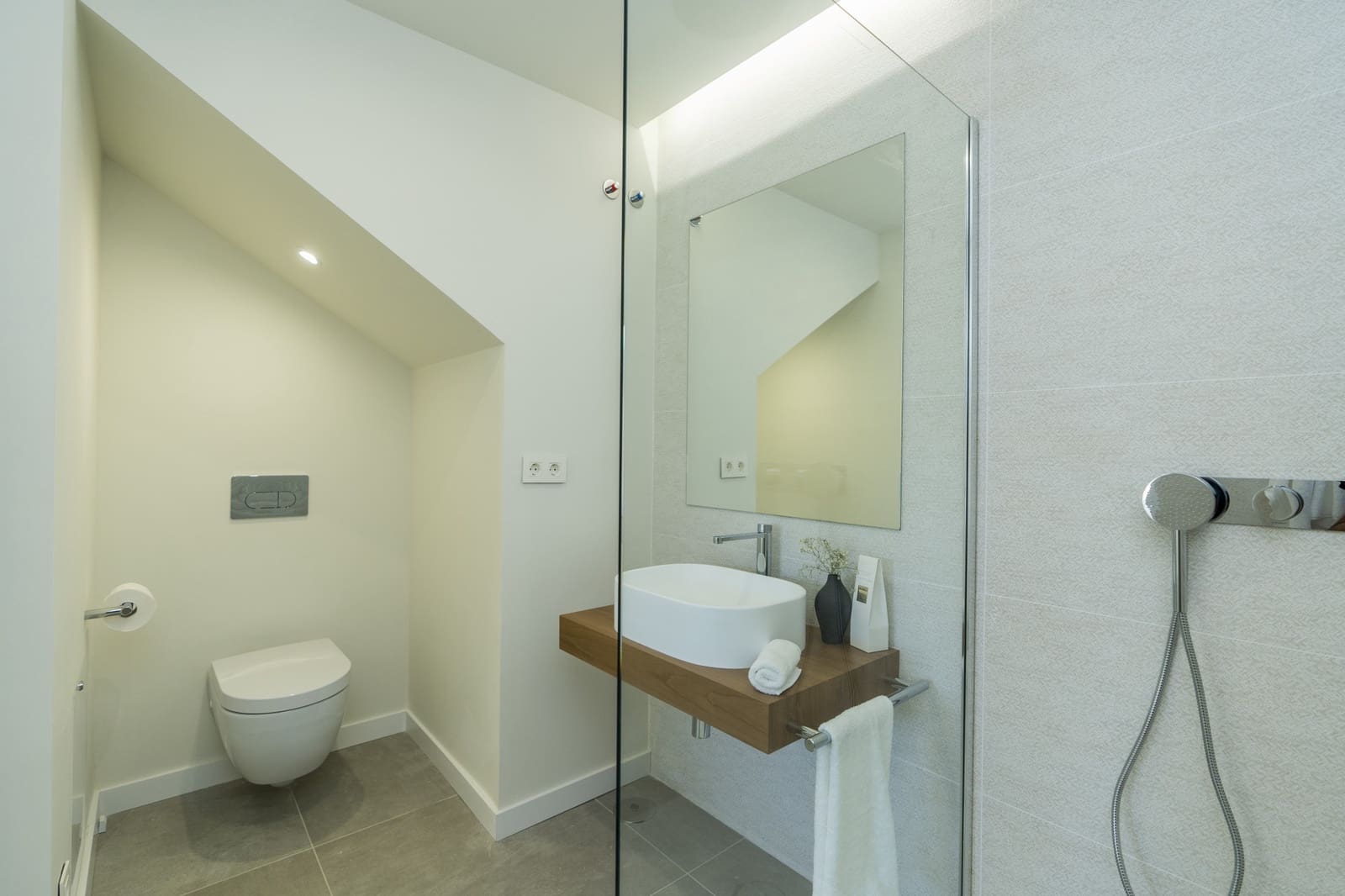 3 bedroom Villa for sale in Marbella with pool garage - € 980,000 (Ref: 9725621)