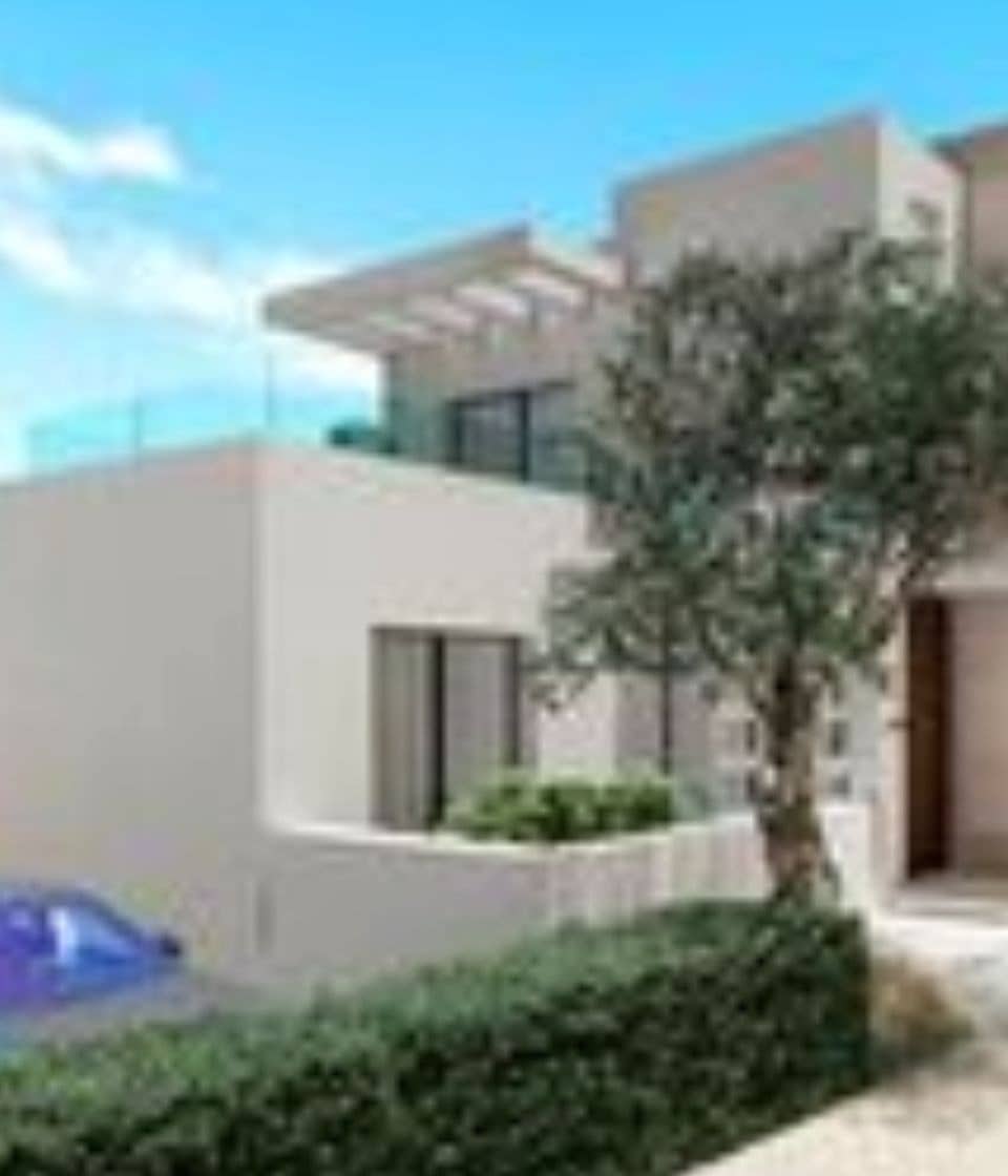 3 bedroom Villa for sale in Estepona with pool garage - € 1,100,000 (Ref: 9725651)