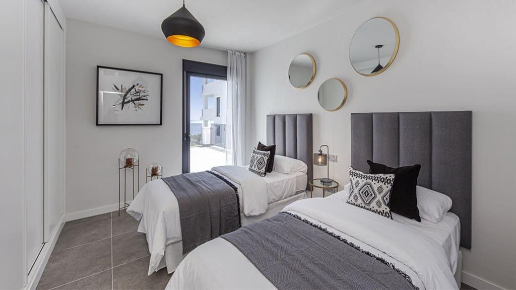 2 slaapkamer Appartement te koop in Manilva met zwembad garage - € 299.000 (Ref: 9725652)