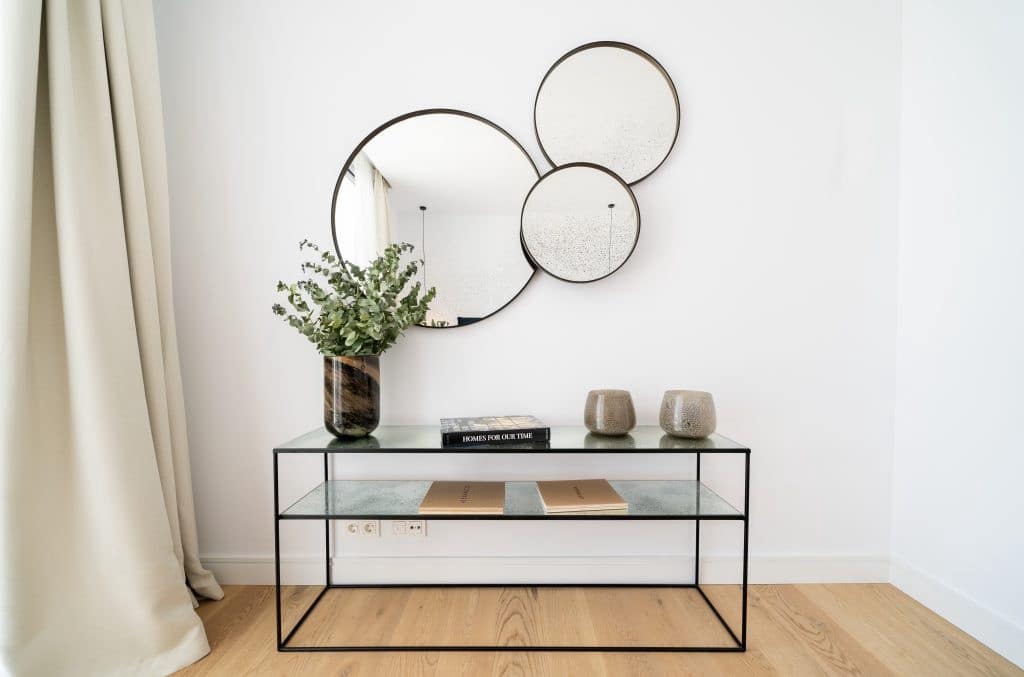 4 bedroom Villa for sale in Marbella with pool garage - € 2,150,000 (Ref: 9725655)