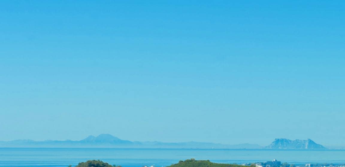 4 soveværelse Villa til salg i Marbella med swimmingpool garage - € 1.900.000 (Ref: 9725688)