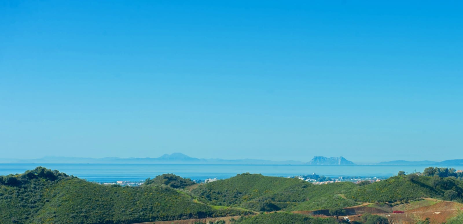 4 bedroom Villa for sale in Marbella with pool garage - € 1,900,000 (Ref: 9725688)