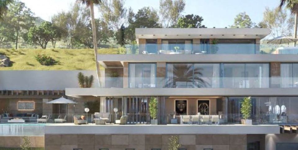 4 bedroom Villa for sale in Marbella with pool garage - € 1,900,000 (Ref: 9725688)
