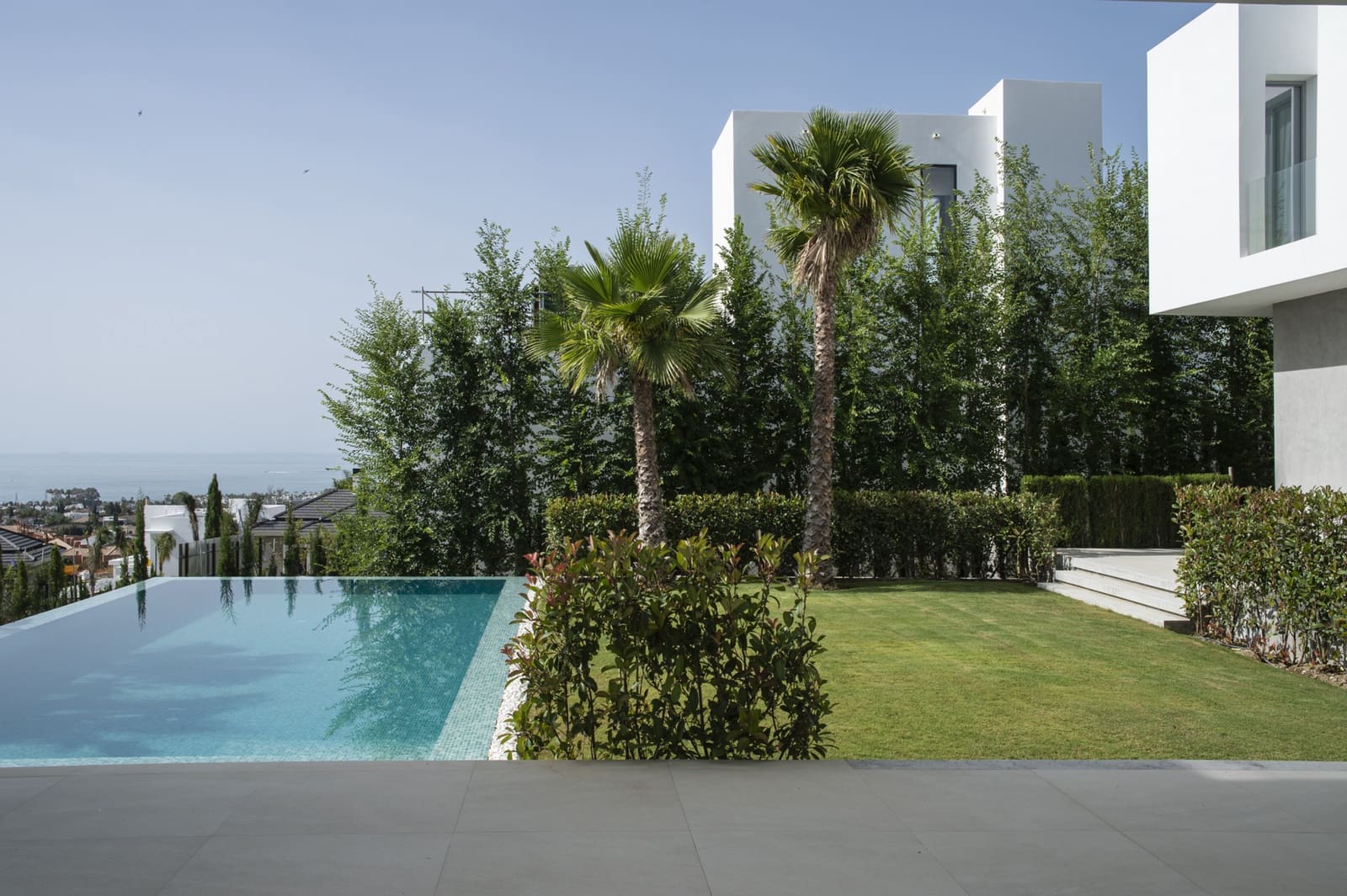 5 bedroom Villa for sale in Marbella with pool garage - € 3,200,000 (Ref: 9725697)