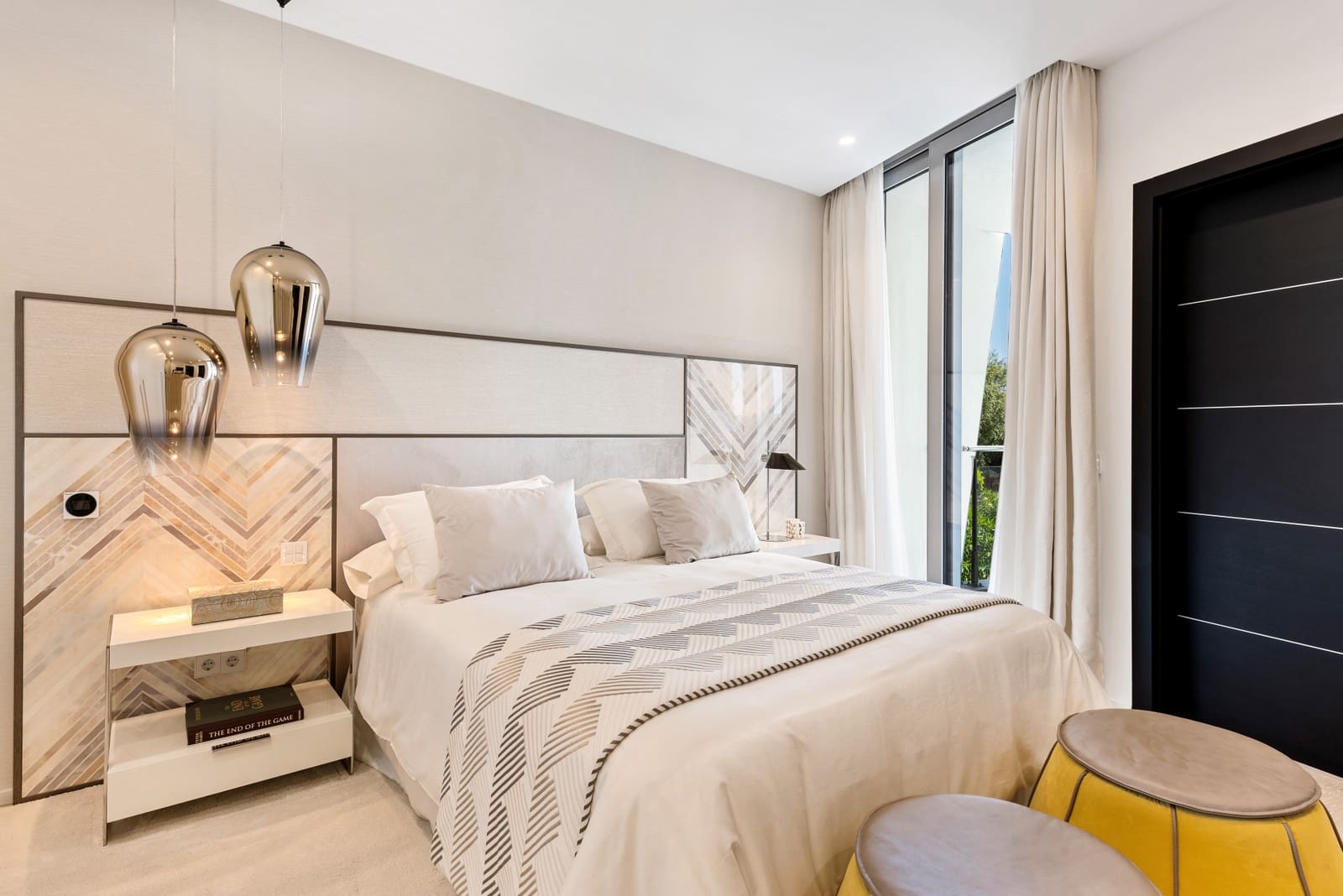 3 soverom Villa til salgs i Marbella med svømmebasseng garasje - € 3 100 000 (Ref: 9725699)