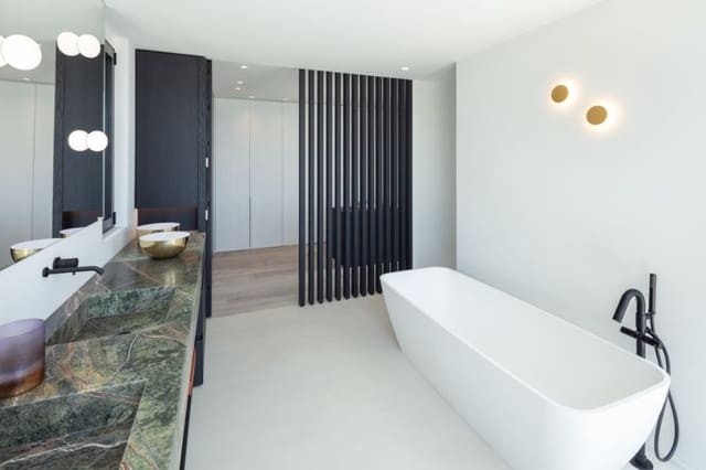 7 soveværelse Villa til salg i Marbella med swimmingpool garage - € 6.950.000 (Ref: 9725709)