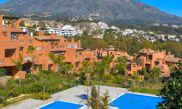 3 soverom Leilighet til salgs i Marbella med svømmebasseng garasje - € 465 000 (Ref: 9725715)