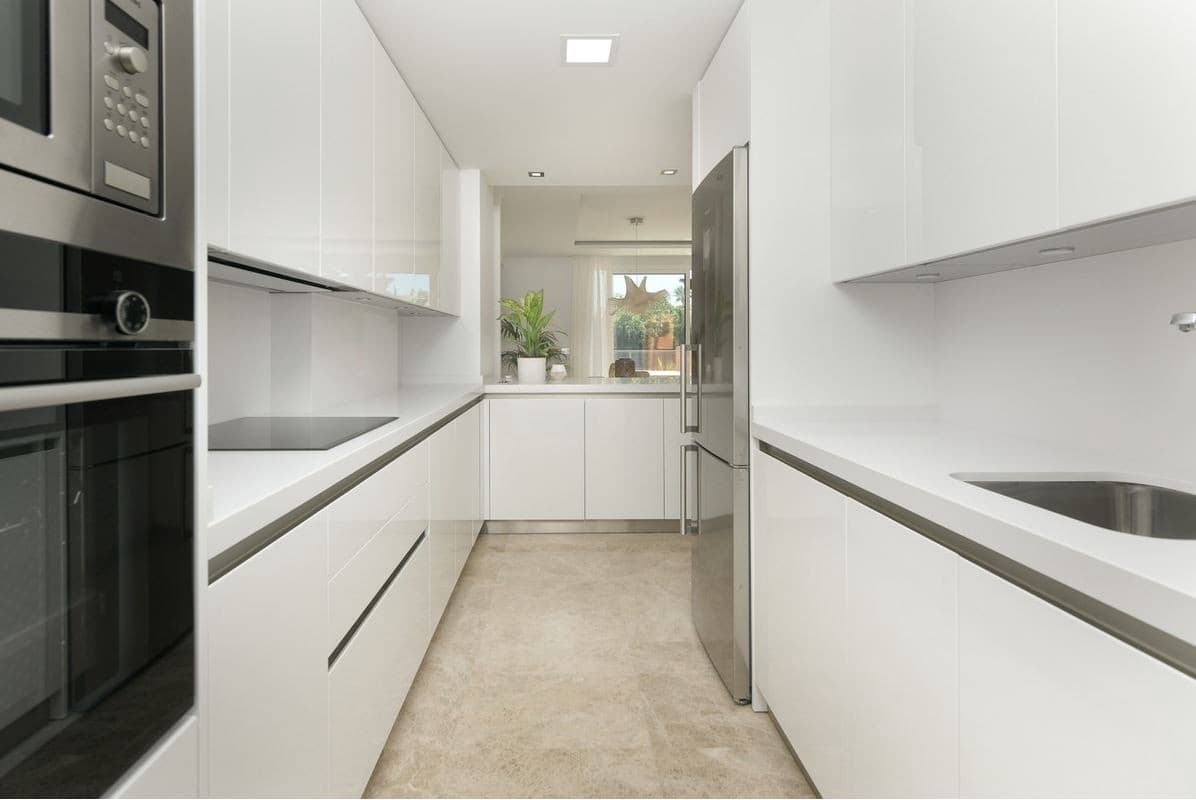 3 soverom Leilighet til salgs i Marbella med svømmebasseng garasje - € 465 000 (Ref: 9725715)