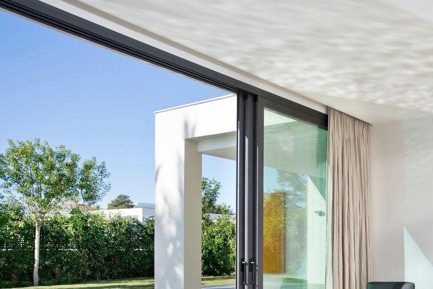 Chalet de 4 habitaciones en Guadalmina en venta con piscina garaje - 3.200.000 € (Ref: 9725718)