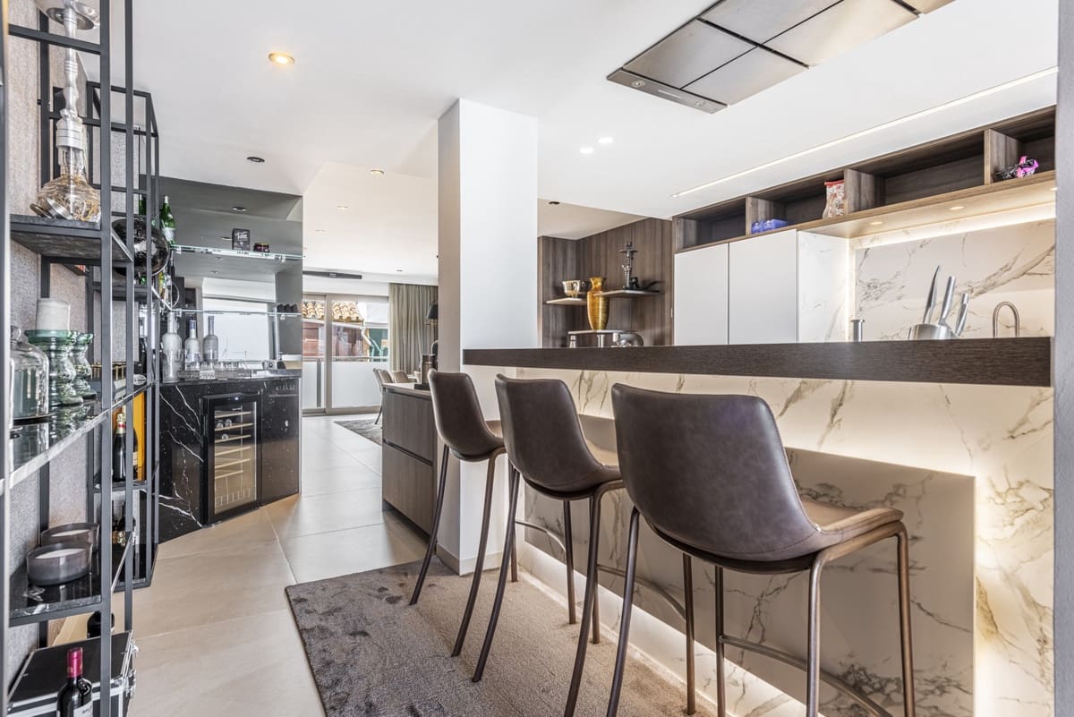 2 chambre Penthouse à vendre à Puerto Banus - 1 495 000 € (Ref: 9725723)