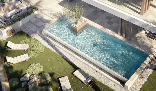 4 sovrum Villa till salu i Marbella med pool garage - 995 000 € (Ref: 9725735)