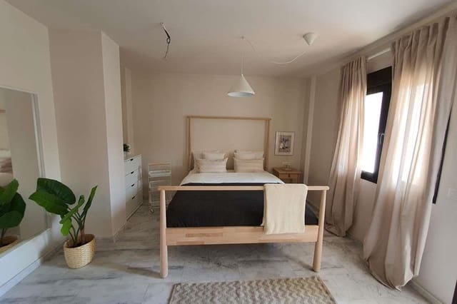 3 soveværelse Lejlighed til salg i Marbella med swimmingpool garage - € 305.000 (Ref: 9725753)