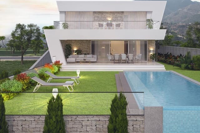 4 Zimmer Villa zu verkaufen in Mijas Costa, Mijas mit Pool Garage - 1.100.000 € (Ref: 9725769)