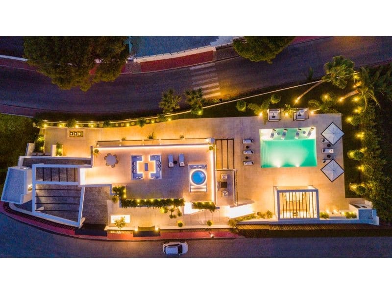 5 makuuhuone Huvila myytävänä paikassa Marbella mukana uima-altaan 
autotalli - 4 995 000 € (Ref: 9725771)