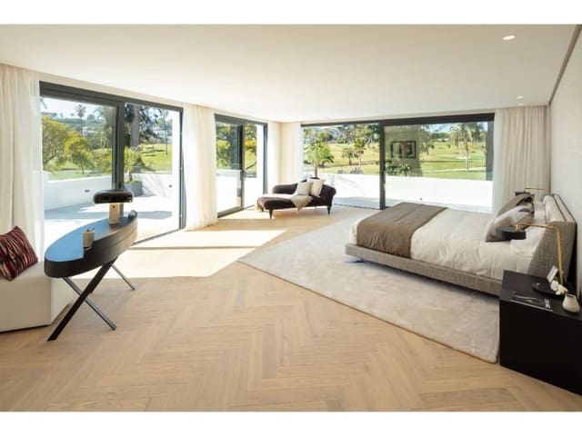 5 slaapkamer Villa te koop in Marbella met zwembad garage - € 4.595.000 (Ref: 9725772)