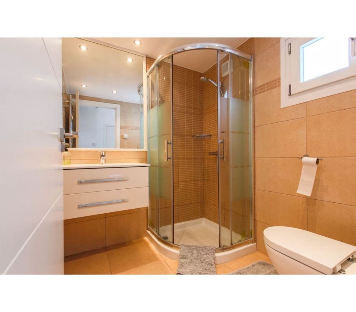 Chalet de 3 habitaciones en Costalita en venta con piscina garaje - 1.600.000 € (Ref: 9725773)