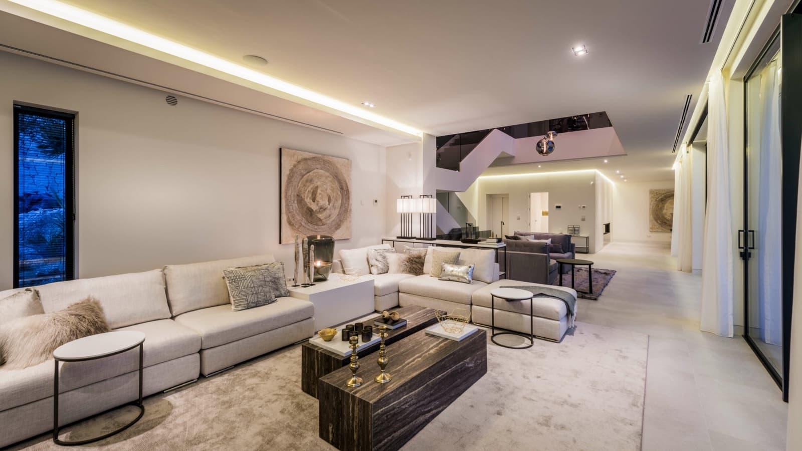 7 sovrum Villa till salu i Marbella med pool garage - 4 900 000 € (Ref: 9725777)