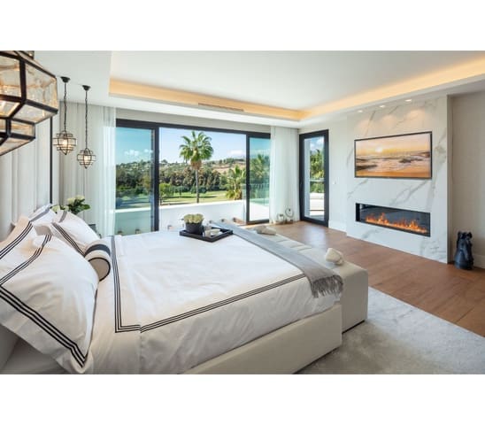 6 soverom Villa til salgs i Marbella med svømmebasseng garasje - € 5 500 000 (Ref: 9725784)