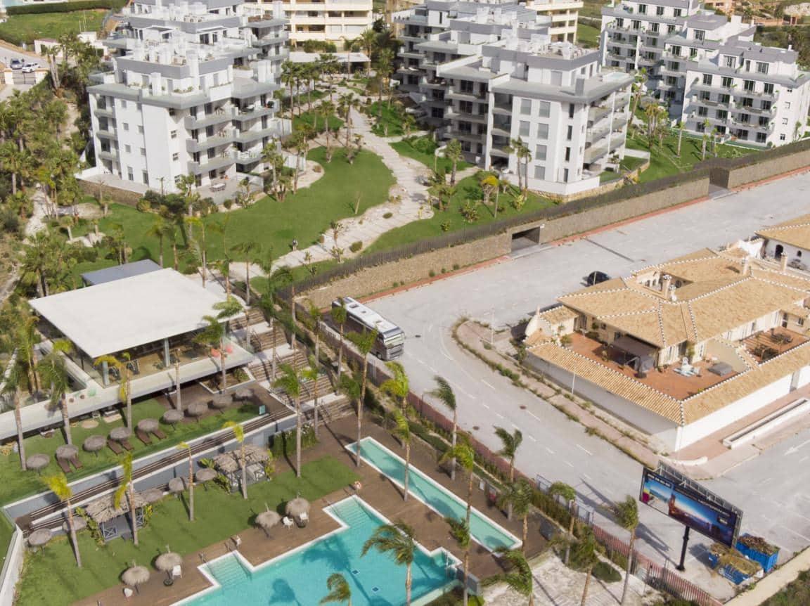 2 soverom Leilighet til salgs i Mijas Costa med svømmebasseng garasje - € 355 000 (Ref: 9725804)