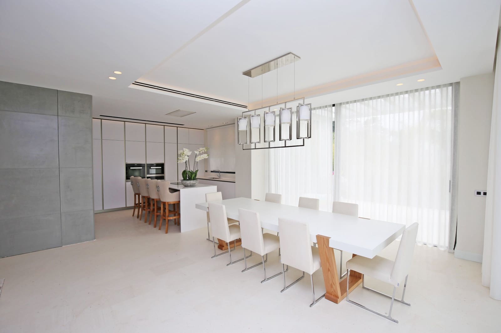 5 soverom Villa til salgs i Marbella med svømmebasseng garasje - € 2 550 000 (Ref: 9725806)