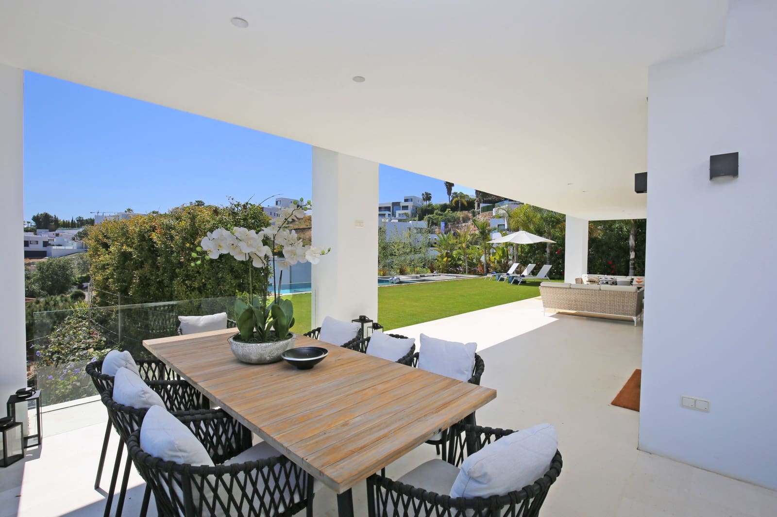 5 soverom Villa til salgs i Marbella med svømmebasseng garasje - € 2 550 000 (Ref: 9725806)