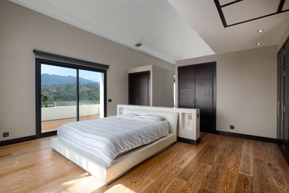 Chalet de 5 habitaciones en Istán en venta con piscina garaje - 3.495.000 € (Ref: 9725824)