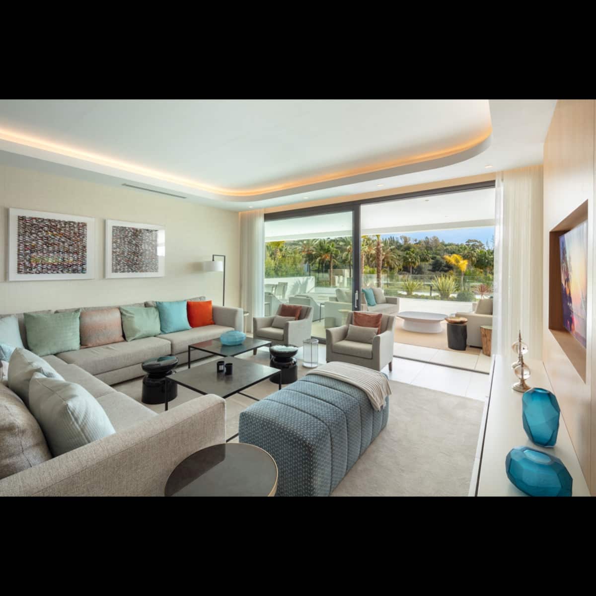 4 camera da letto Appartamento in vendita in Golden Mile con piscina garage - 2.350.000 € (Rif: 9725831)