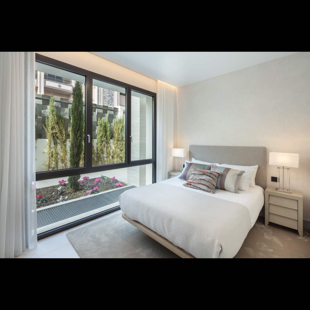 4 camera da letto Appartamento in vendita in Golden Mile con piscina garage - 2.350.000 € (Rif: 9725831)