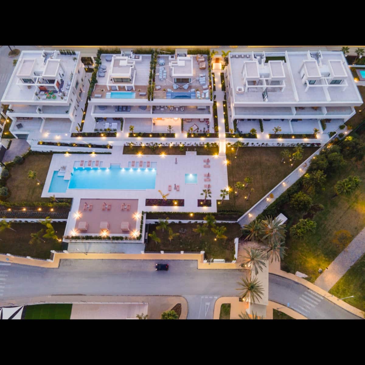 4 camera da letto Appartamento in vendita in Golden Mile con piscina garage - 2.350.000 € (Rif: 9725831)