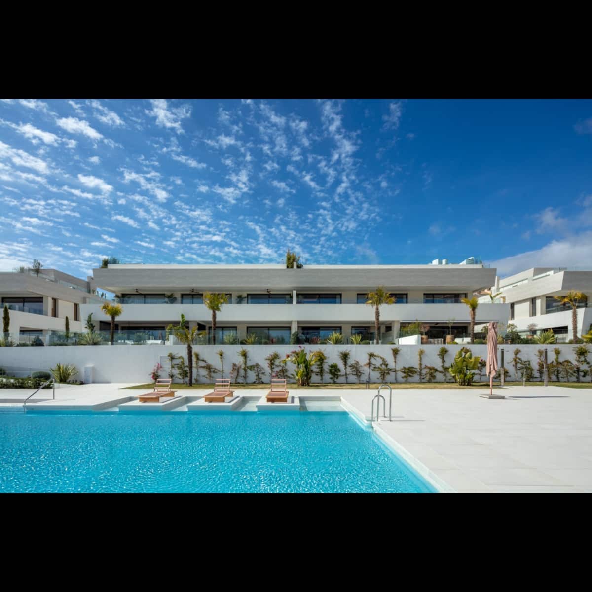 4 camera da letto Appartamento in vendita in Golden Mile con piscina garage - 2.350.000 € (Rif: 9725831)