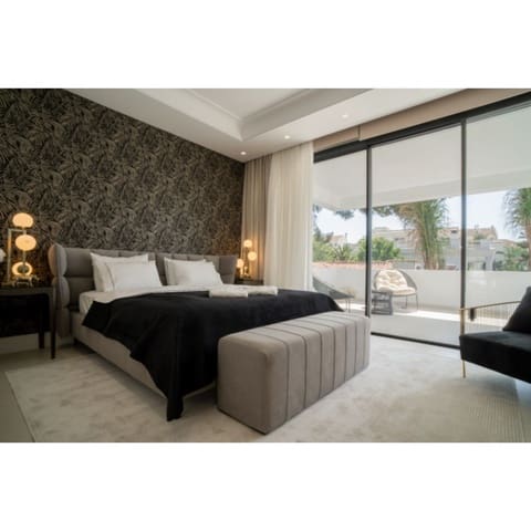 4 camera da letto Villa in vendita in Golden Mile, Marbella con piscina garage - 3.250.000 € (Rif: 9725835)