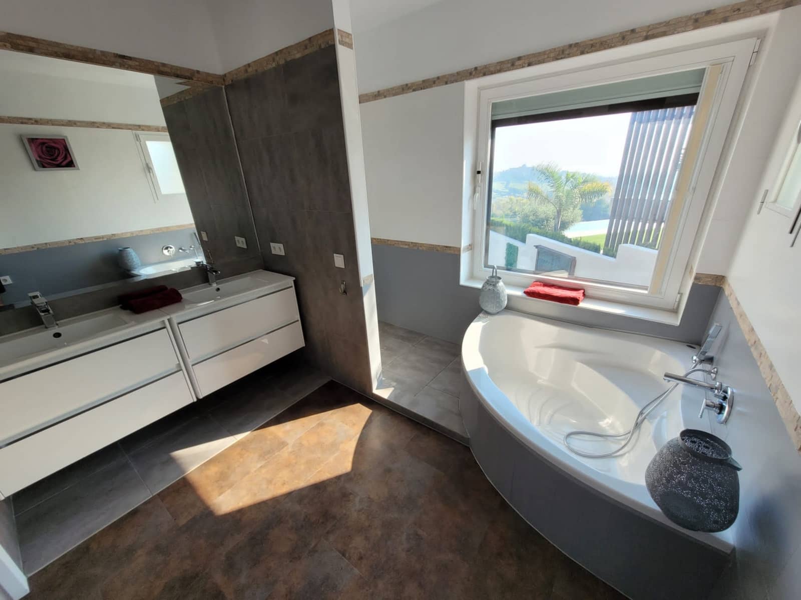 4 camera da letto Villa in vendita in Benahavis con piscina garage - 1.850.000 € (Rif: 9725843)