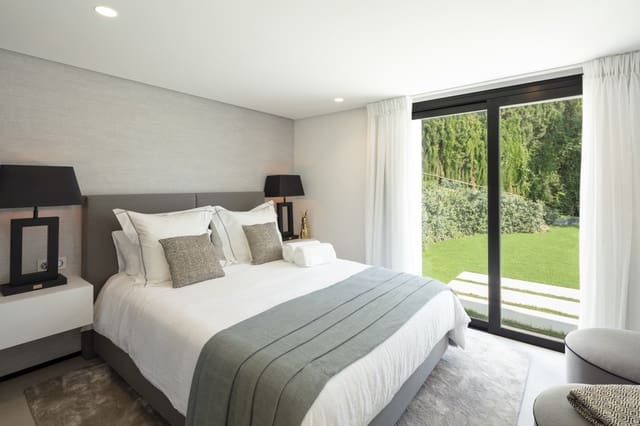 Chalet de 5 habitaciones en Marbella en venta con piscina garaje - 4.250.000 € (Ref: 9725870)