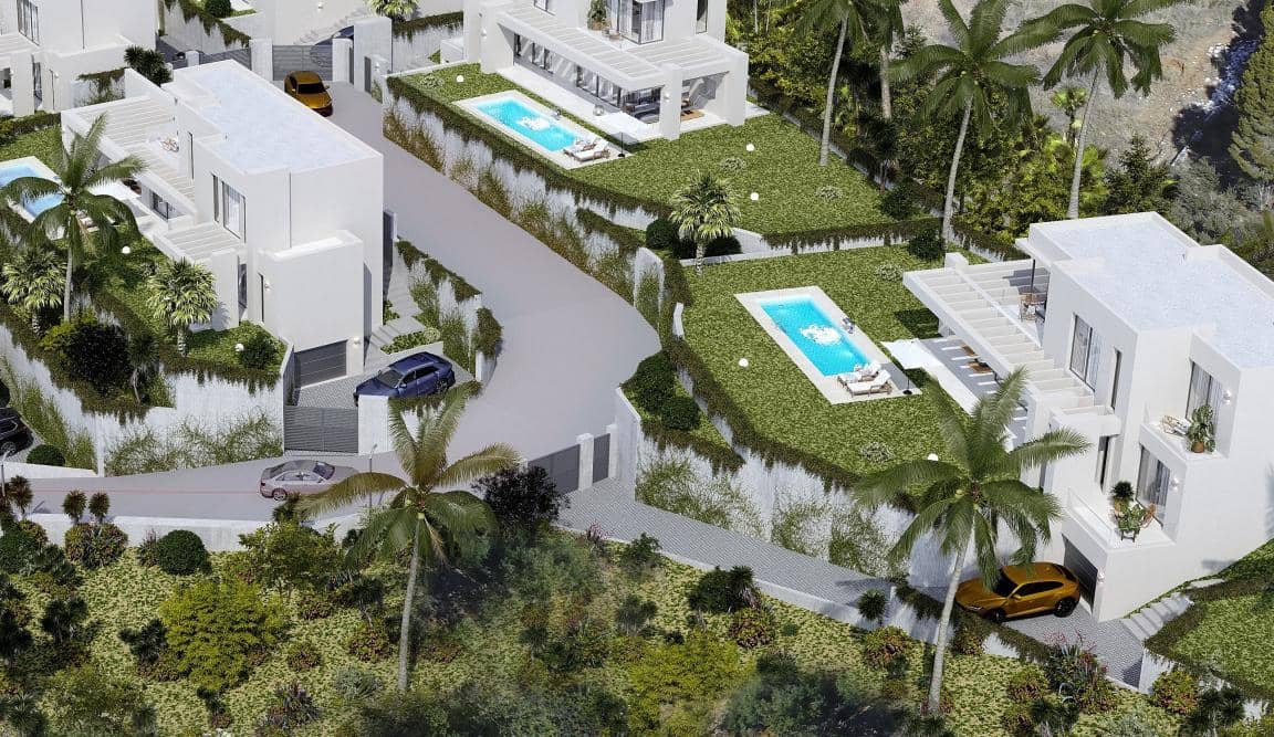 Chalet de 4 habitaciones en Mijas Costa en venta con piscina garaje - 1.495.000 € (Ref: 9725875)